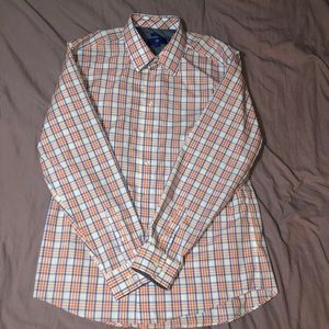 Egara slim fit button down shirt